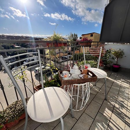 Il Giardino Della Reggia Bed & Breakfast Caserta Ngoại thất bức ảnh