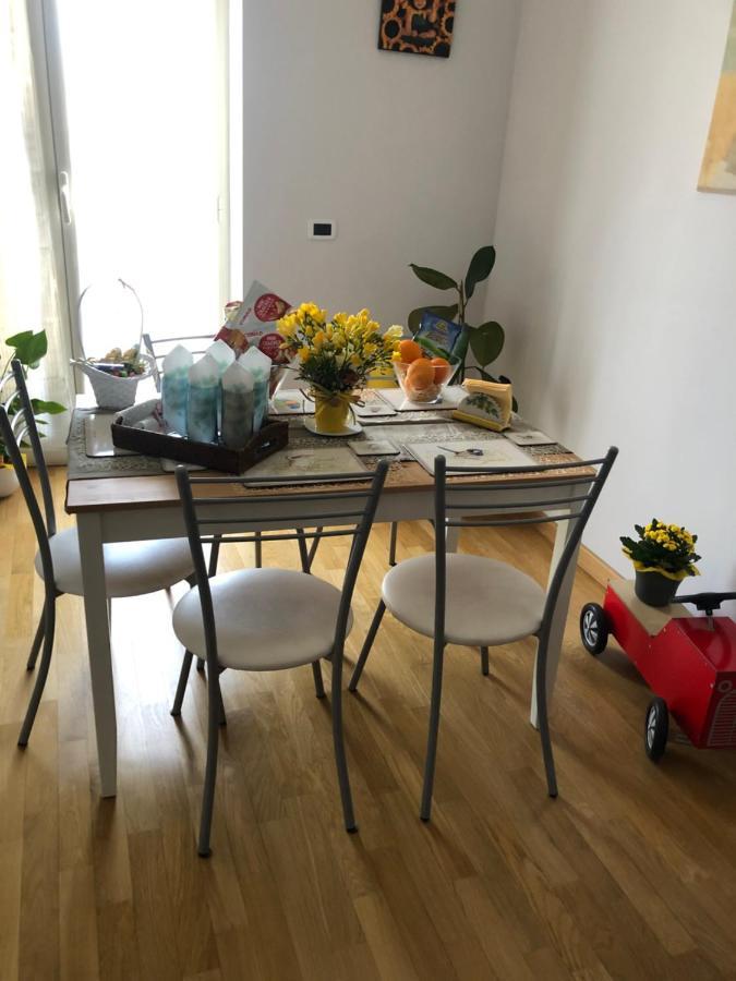 Il Giardino Della Reggia Bed & Breakfast Caserta Ngoại thất bức ảnh